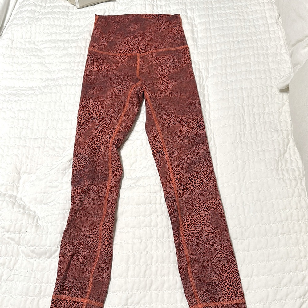 Women’s Lululemon leggings Wunder Train High Rise Crop 23 in